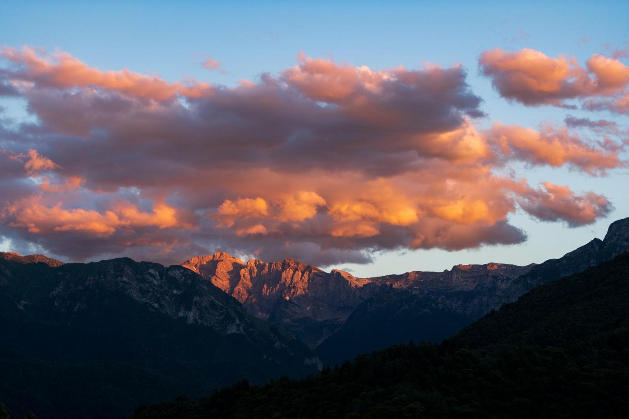 Bed and Breakfast Iduevagamondi - Ospitalita Rurale Famigliare Di Montagna Chiusa di Pesio Экстерьер фото